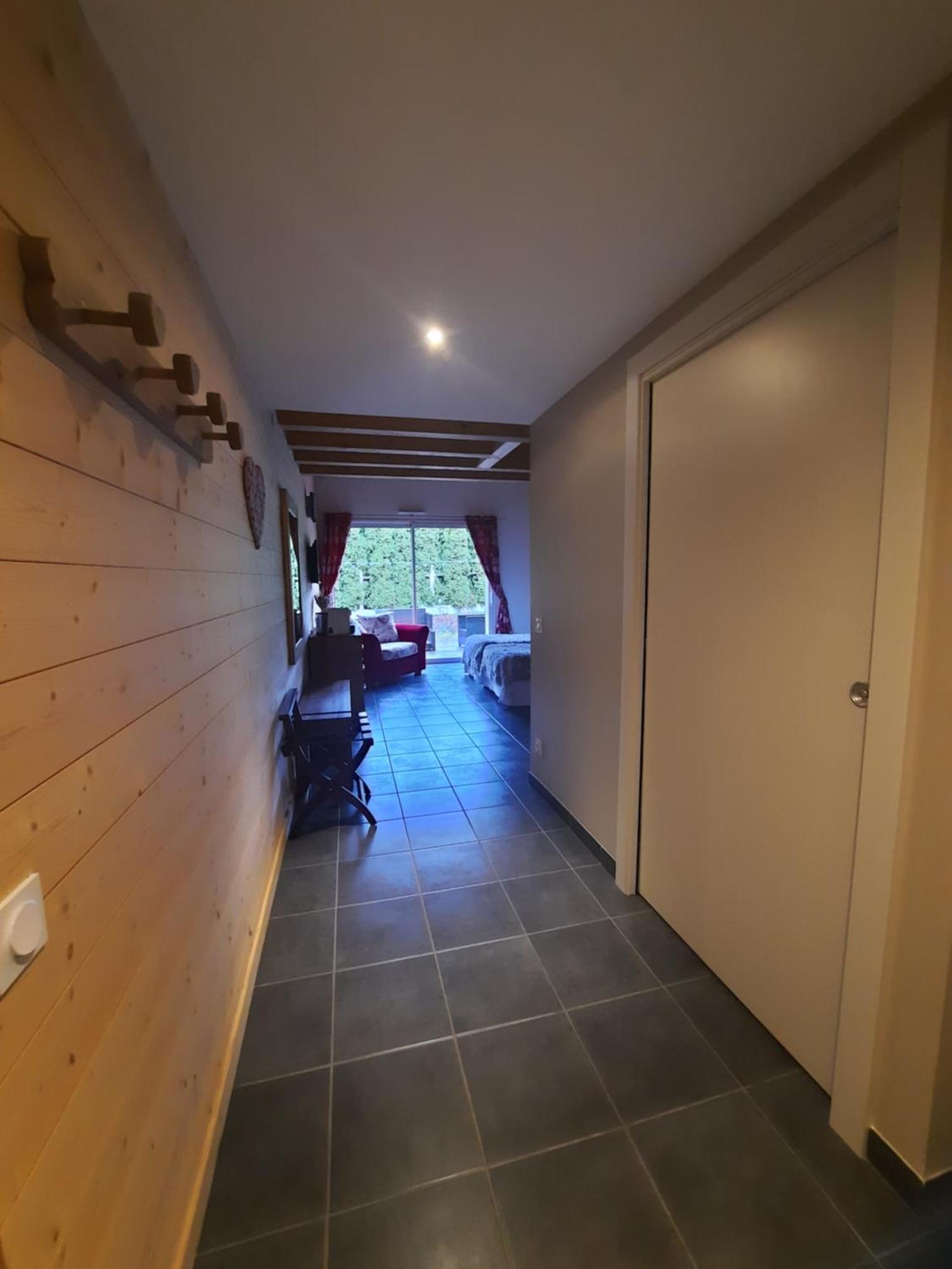 Au Coeur Des Lacs - Chambres D'Hotes Gerardmer Ruang foto